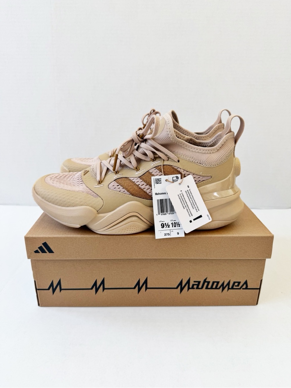 Mahomes Beige/Tan Athletic Sneakers